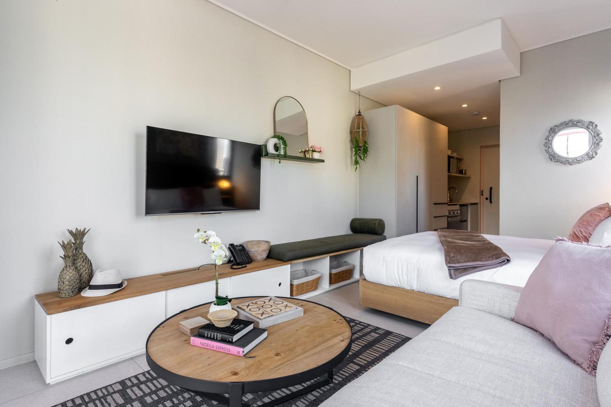 The Rose207: Modern Corner Studio With Views Κέιπ Τάουν Εξωτερικό φωτογραφία